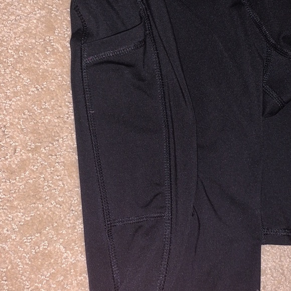 Champion, Capri, black, athletic leggings, Size M - Picture 2 of 3